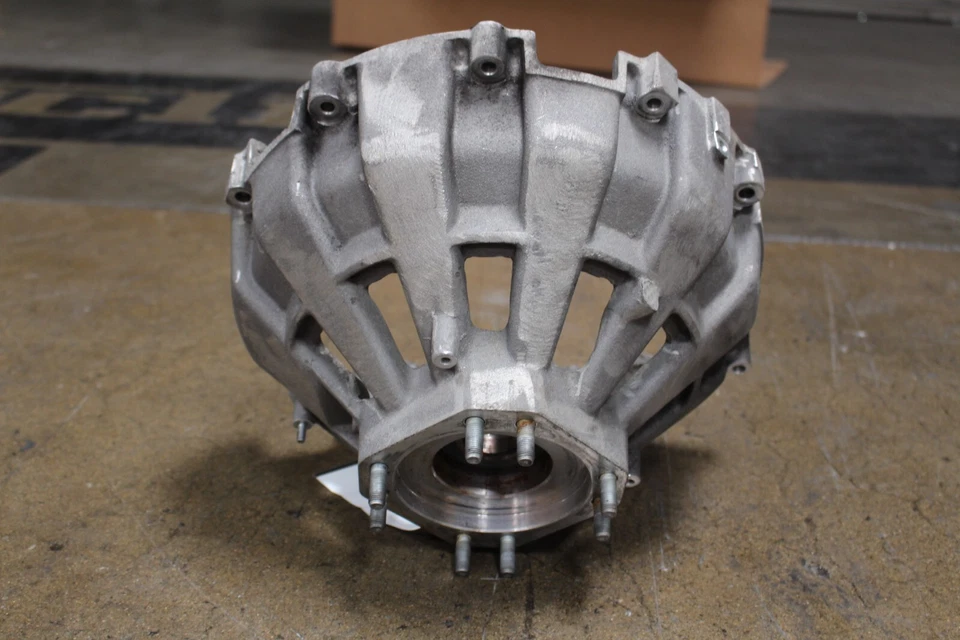 Ferrari 456 M, carcasa embrague/campana, usado, P/N 151317 Foto 4 de 4