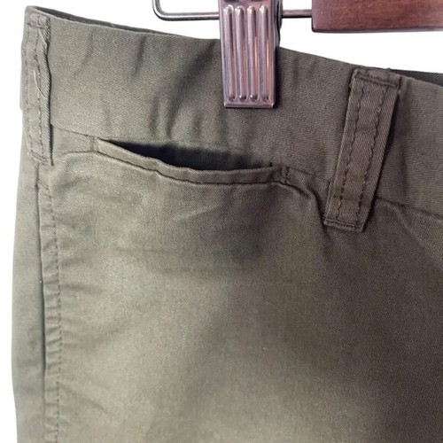 Pantalones cortos Joe Fresh verde oliva para mujer talla 4 - Imagen 3 de 6