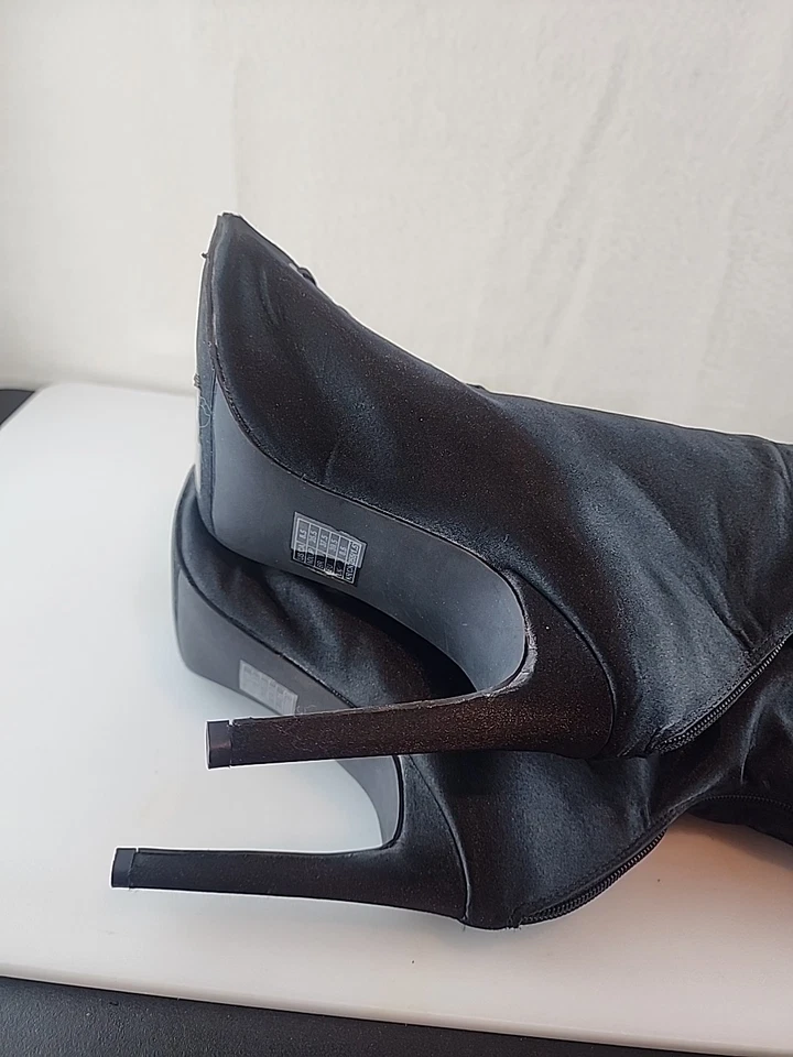  Forever 21 шикарный черный над колена ботинки со шпилькой каблук с открытым носком размер 8,5 - Изображение 4 из 4