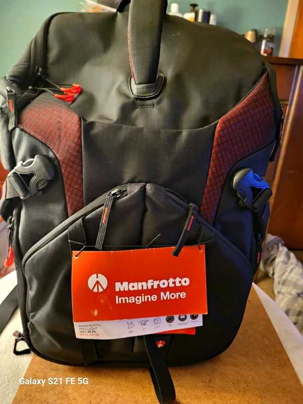Manfrotto Pro Light 3N1-36 PL camera backpack