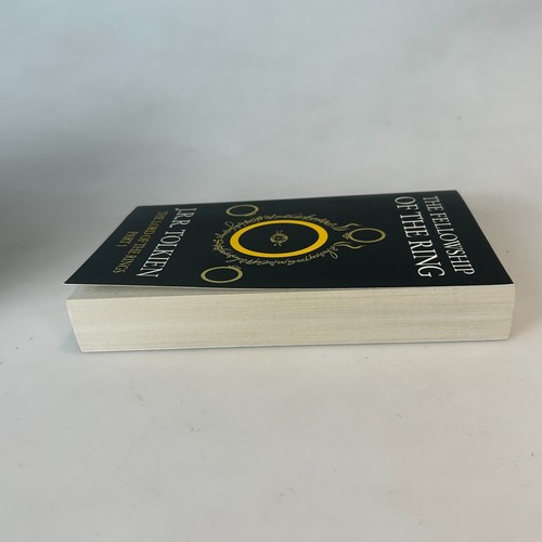 The Hobbit & Lord Of The Rings 4x Books Collection J.R.R Tolkien Free Shipping - Foto 8 di 8