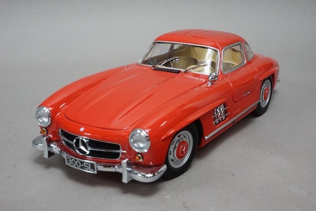 1:18 MINICHAMPS 180039001 Mercedes-Benz 300 SL Gullwing 1954