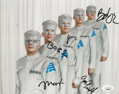 DEVO band REAL hand SIGNED 8x10'' Photo #2 JSA COA Autographed by 5 Casale +