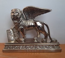 LEONE DI SAN MARCO  in metallo su supporto VENEZIA