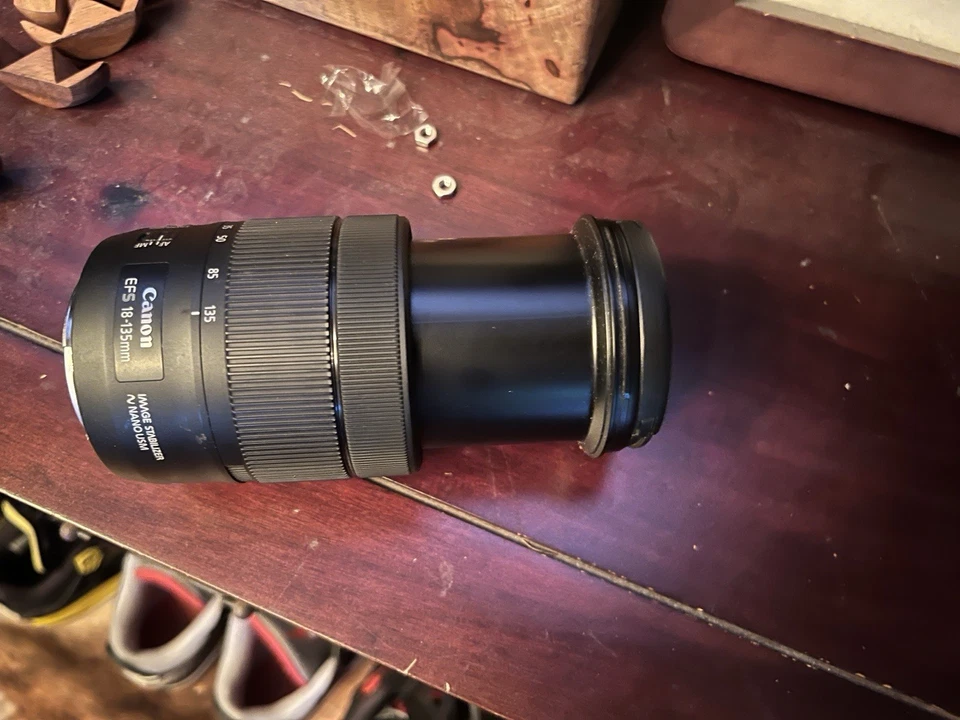 Canon EF-S 18-135mm f3.5-5.6 IS USM Nano Zoom Lens + 18-35 EF S 1:3.5-5.6 - Image 3 of 4