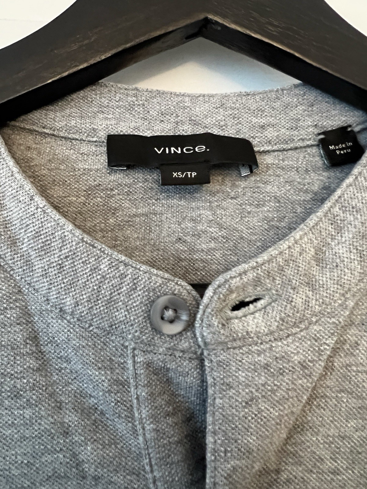 Vince Men's Long Sleeve Henley Cotton Tee Shirt Gray Black Size Large Basic image 4