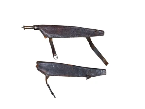 ANTIQUE BLACK POWDER LEATHER FLASK POUCH CIVIL WAR ERA FLASK & CAP