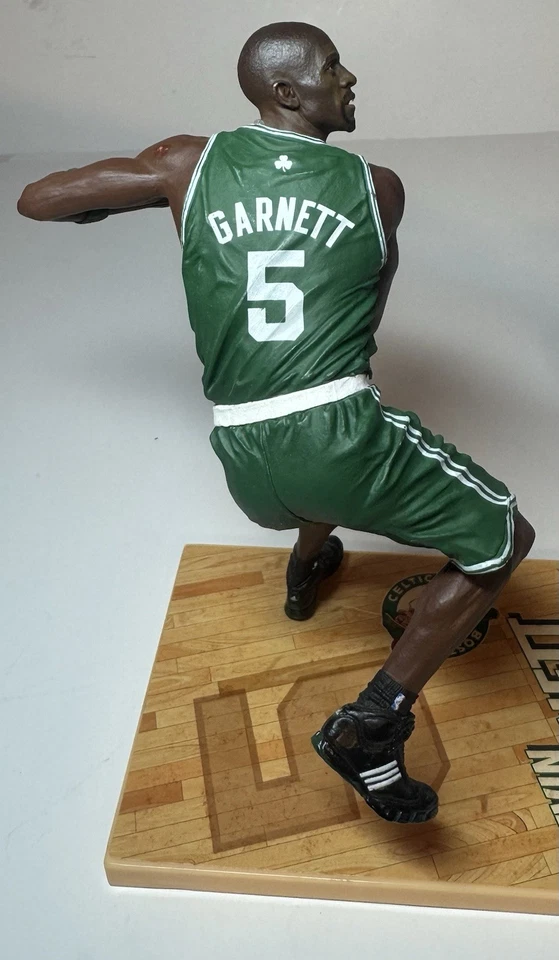Figura suelta Kevin Garnett Boston Celtics McFarlane Serie NBA 14 LEER Foto 2 de 4