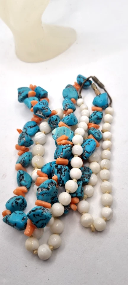 CORALLO AGATA BIANCA PIETRE TURCHESE PIETRE DURE COLLANE LOTTO - Immagine 2 di 4