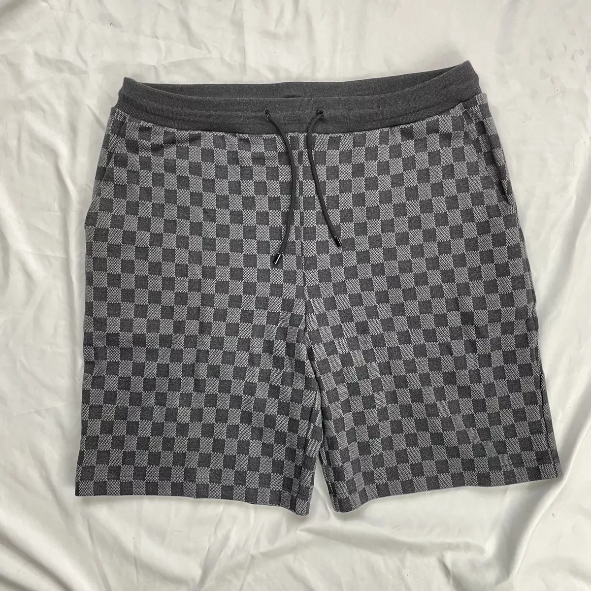 pattern louis vuitton shorts black