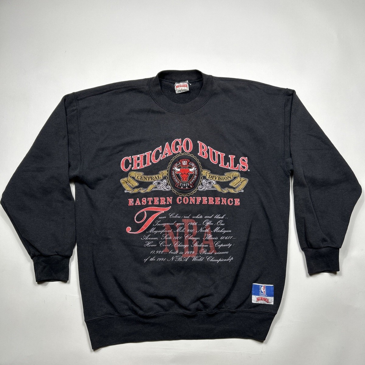 Vintage Sweatshirt Sweatshirt Nutmeg Mills Chicago Bulls Vintage