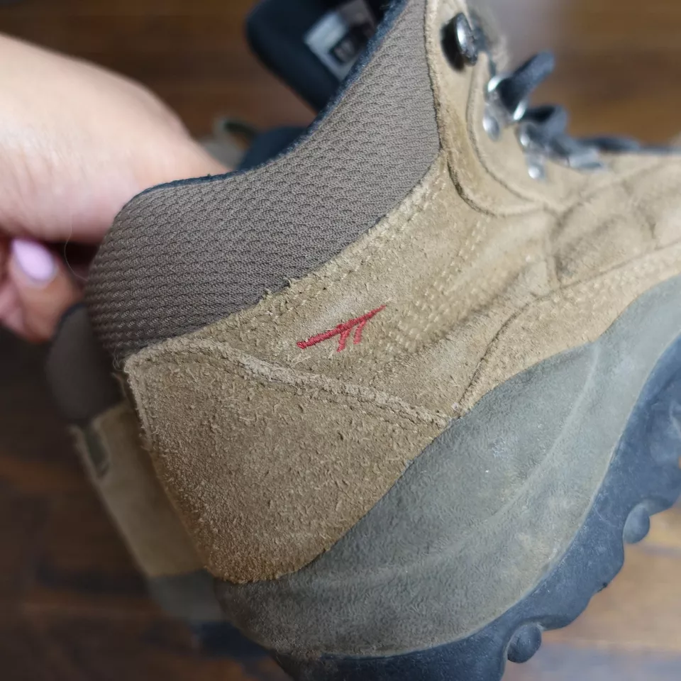 HiTec Hiking Boots Kids 6Y Brown Suede Ankle High Outdoor 6 Big Kid El Dorado JR - Image 4 of 4