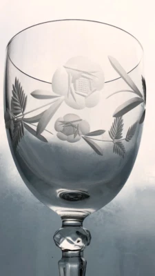 ROYAL DOULTON CRYSTAL - COUNTRY ROSE - Large Wine Glass / Glasses - Signed