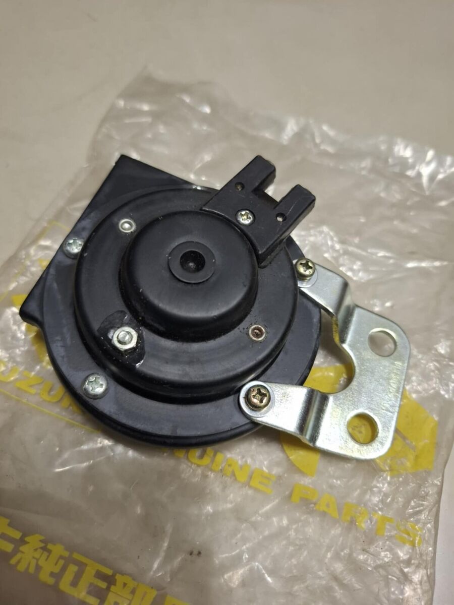 SUZUKI T20 X6 HUSTLER-TC250-T250-T350-GT250-T200-GT185 HORN SUZUKI T20 X6 HUSTLER-TC250-T250-T350-GT250-T200-GT185 HORN