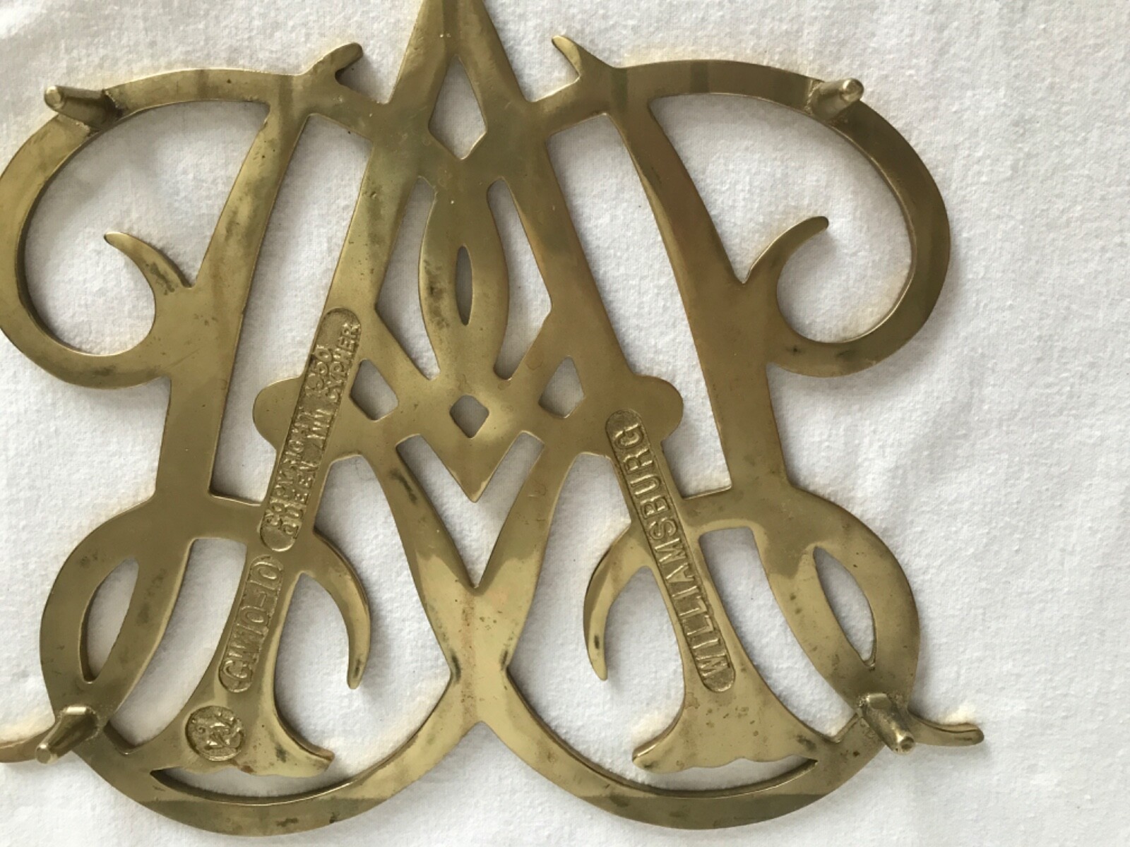 Virginia Metalcrafters 1950 Williamsburg Queen Anne Cypher Brass Trivet