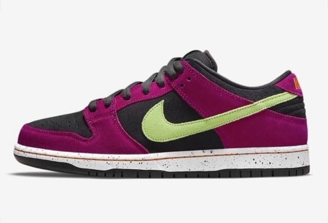 nike low dunk plum