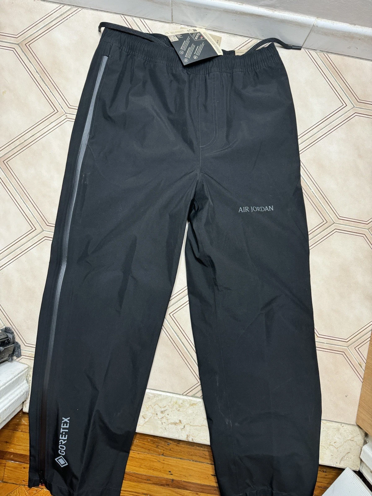 Nike Air Jordan Skyline Gore-Tex Black Pants HF9287-010 Men Large