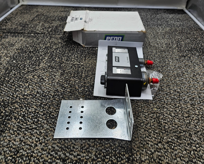 #ad PENN P170LB 1C Dual Pressure Controll 20quot; Hg. Vac. 100PSIHigh Range Controller $121.97