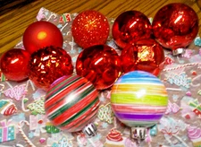 10pc Red CHRISTMAS 1.5-2.5" Lot #18  Assorted Ball Ornaments-Plastic/Glass  1036