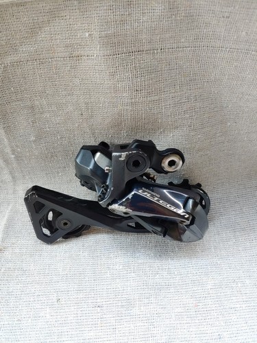 Shimano Ultegra RD-R8050 Di2 11 Speed Rear Derailleur, PC