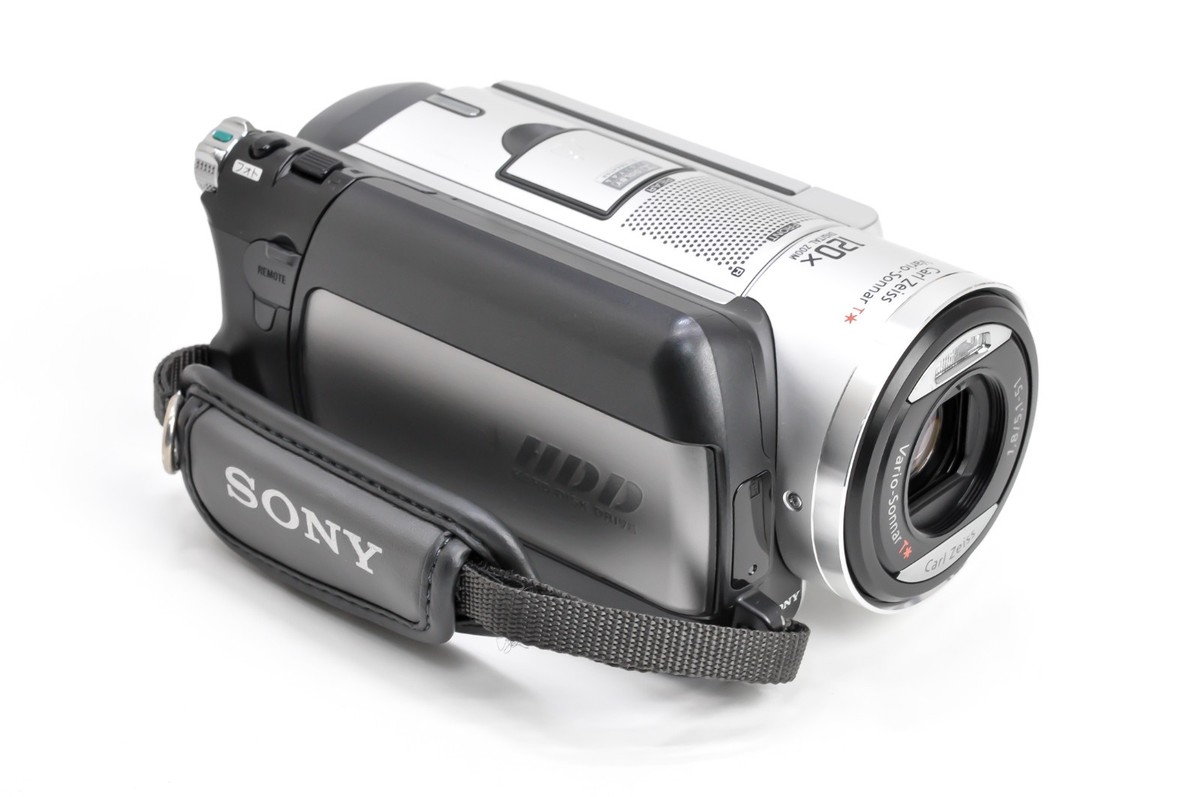 Near Mint Sony Handycam DCR-SR100 30GB 120x Digital Zoom HDD
