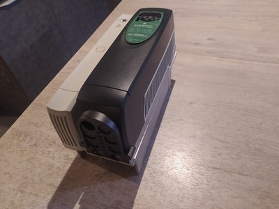 CONTROL TECHNIQUES EMERSON COMMANDER SK2202 4.0 / 5.5KW [NEW]