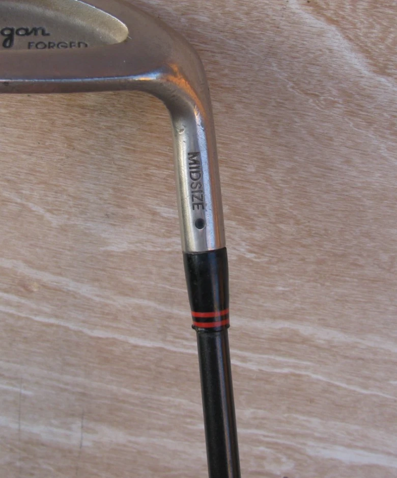 BEN HOGAN EDGE GCD TOUR MIDSIZE FORGED SAND WEDGE 55 LOFT STIFF GRAPHITE S - Image 2 of 4