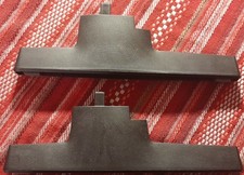 Samsung BN63-21442A UN40F6000F Tv stand legs has screws I SHIP FAST