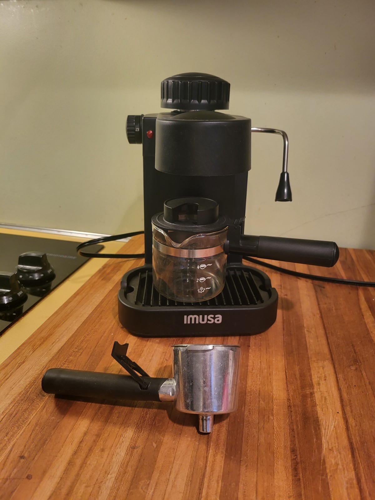 Imusa 4 Cup 800W Espresso/Cappuccino Machine - Black, All parts working 