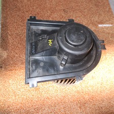 VW Golf Audi A3 Gebläsemotor Lüftermotor Heizungsgebläse Lüfter 1J1819021A