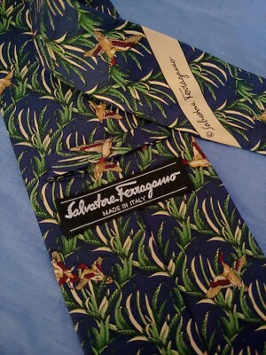 HERREN KRAWATTE (TIE) Vintage SALVATORE FERRAGAMO Made in Italy Neu!  selten