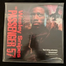 Passenger 57 Laserdisc 1993 Wesley Snipes Like New in Vinyl Sleeve Ships Free