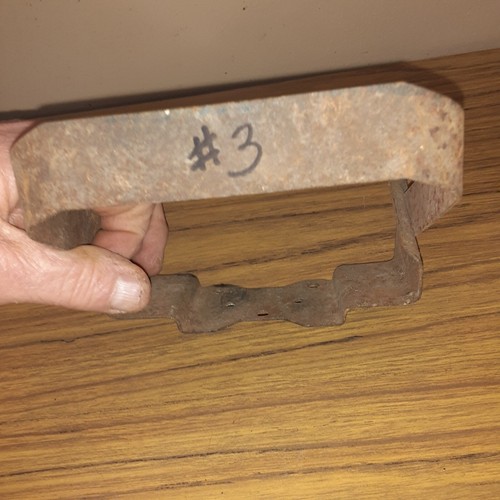 67-72 Chevrolet Windshield Washer Mounting Bracket Camaro, Chevelle,Truck #3 F4 - Picture 2 of 3