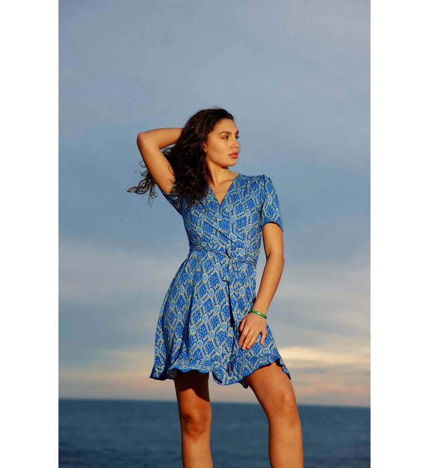La Petite étoile - Bridgette  Robe courte portefeuille taille L Valeur 89 € - Photo 2/4