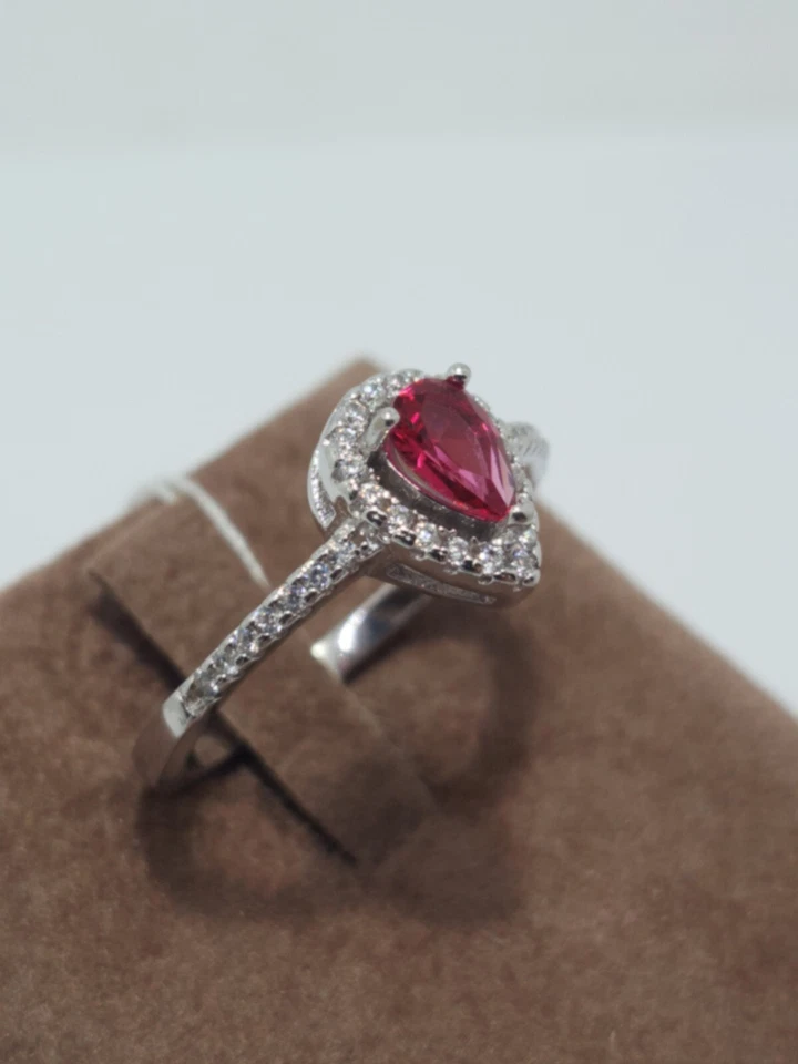 Anello Kate Donna Argento 925 Rodiato Buanco Pietra Zircone Goccia Rosso Rubino - Immagine 3 di 4