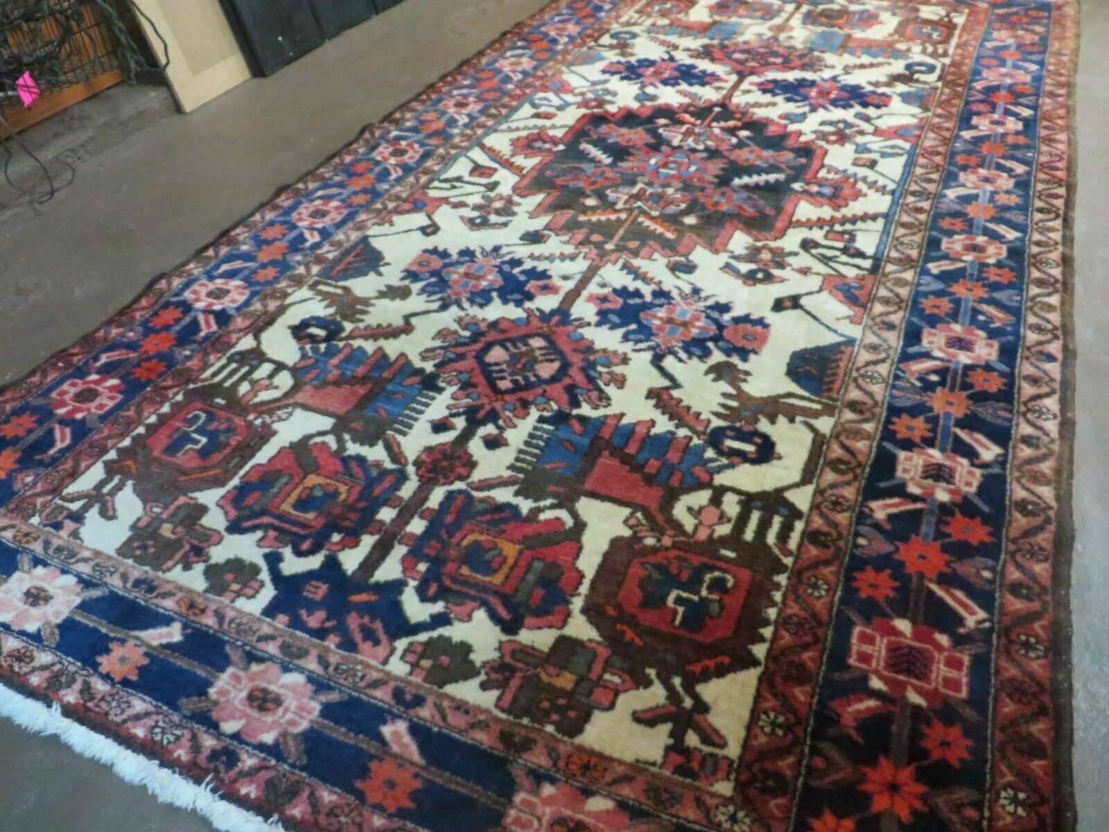 Picture 2 of 12