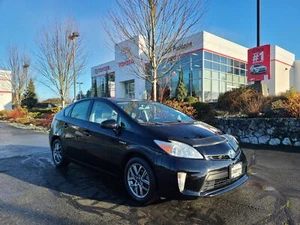 2013 Toyota Prius Base (CVT)