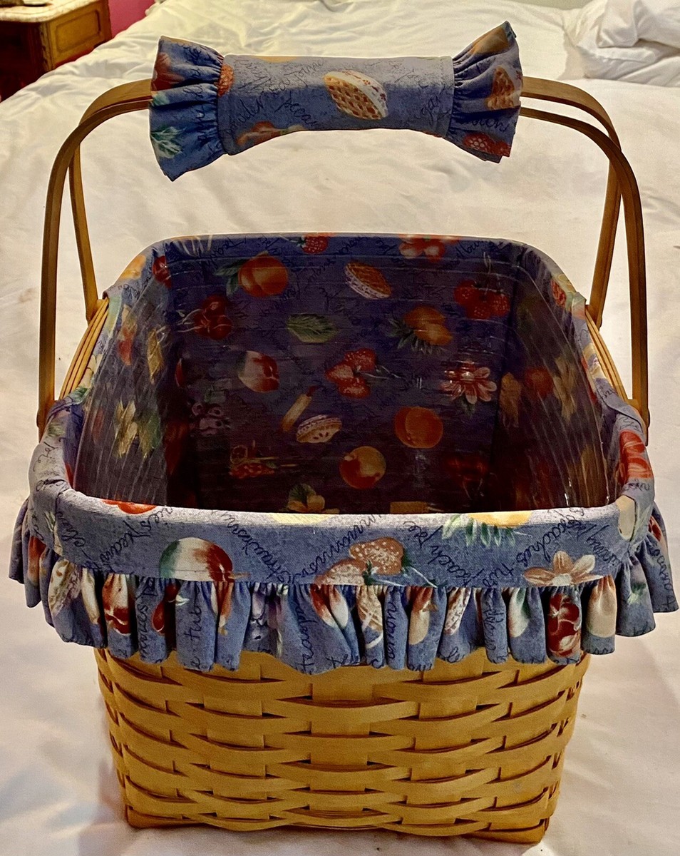 Longaberger 1998 Grandma Bonnie's Two Pie Basket w liner