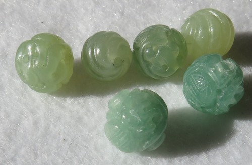 Lot of 6 Carved Jade Jadeite Asian? Beads / Stones Green Yellow Tones - Picture 6 of 16