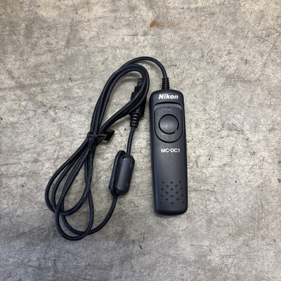 Nikon MC-DC1 Remote Cord For Nikon D70s D80 DSLR Digital Cameras Open Box  E5