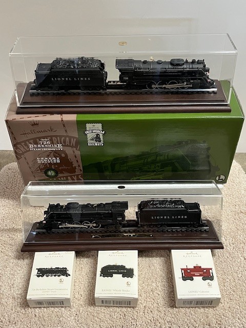 H O Scale Lionel TWO 726 Berkshires & Berkshire Ornament Set of 3 w/ Tags