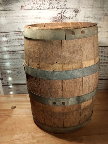 Vintage Rustic Mini Oak Whiskey Barrel Keg  Man Cave Piece 11.5x7.25