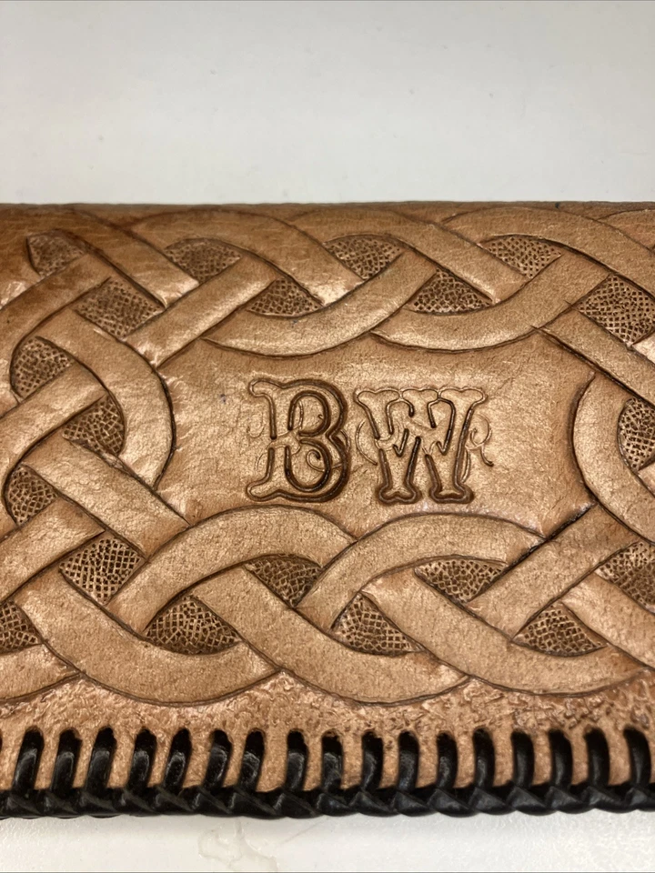 定制皮革钱包凯尔特结设计双折 BW 龙背 — 第 3/4 张图片