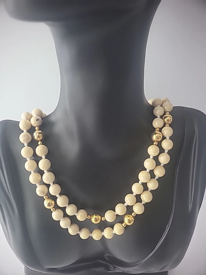 Винтажное ожерелье из бисера камень ручной нанизанный бежевый желтовато-коричневый золотой тон ювелирных изделий костюм - Изображение 2 из 4