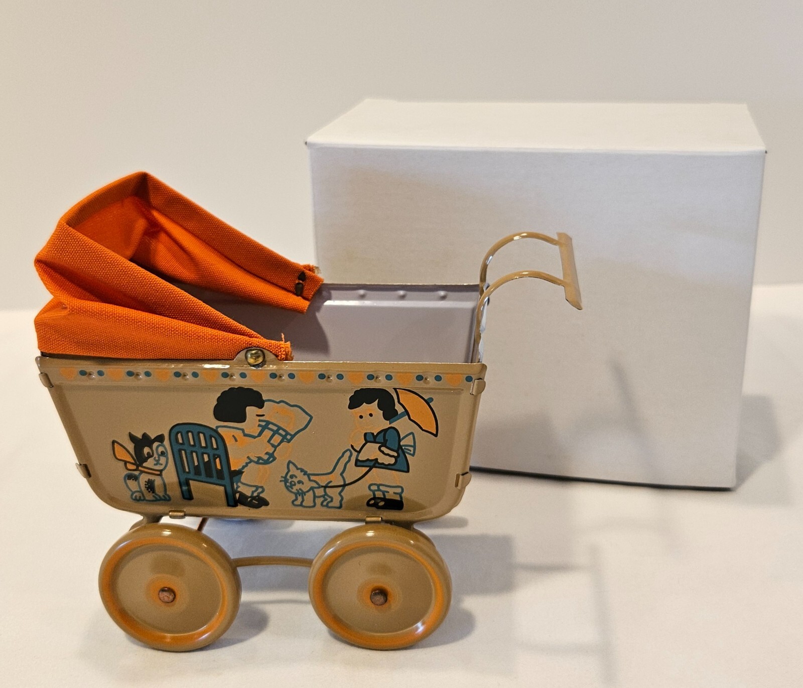 VTG Tin Metal Baby Buggy Stroller Miniature Doll 5.5