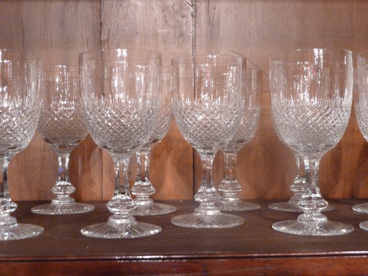 Service de verres ancien 48 pièces en cristal de Sèvres