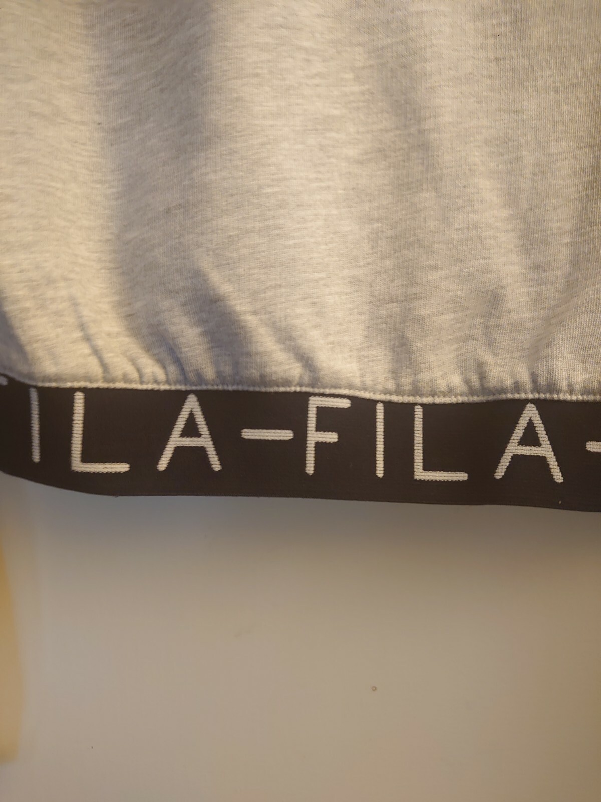 Felpa con cappuccio pullover Fila donna grigia taglia X SMALL usata