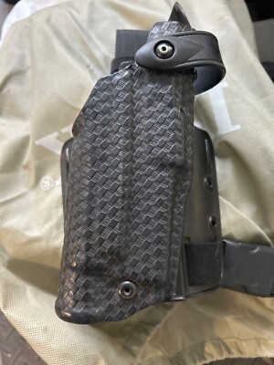 Safariland 6360-3832-481 ALS/SLS  Level-III Right Hand Duty Holster for