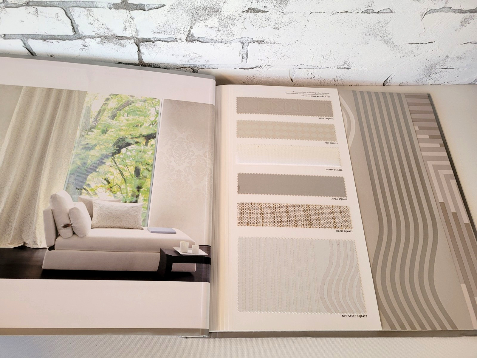 Wallpaper Sample Book Large JF Joanne Fabrics Arts Crafts w/Fabric Swatches