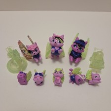 Lote de 10 Hatchimals CollEGGtibles Rainbow-cation Wolf Family
